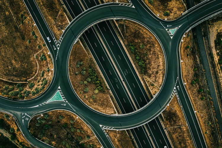 Breaking the Loop: Why Bad Habits Stick & How to Let Go – MindJournal